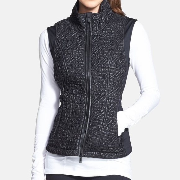 Zella Jackets & Blazers - Zella 2-Zipper Embroidered Pattern Vest Size Med